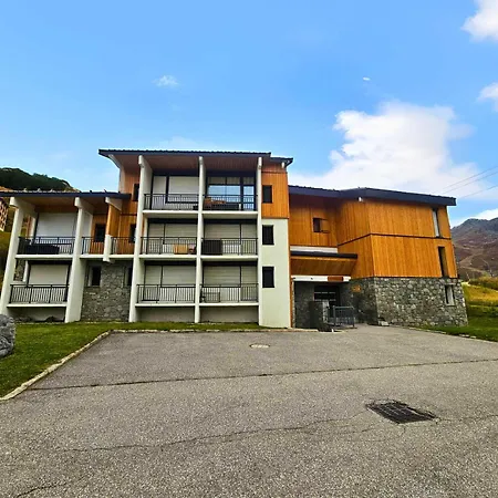 Campanules - Aux Pieds, En Bois Au Coeur Des Menuires Mae-9071 Apartment